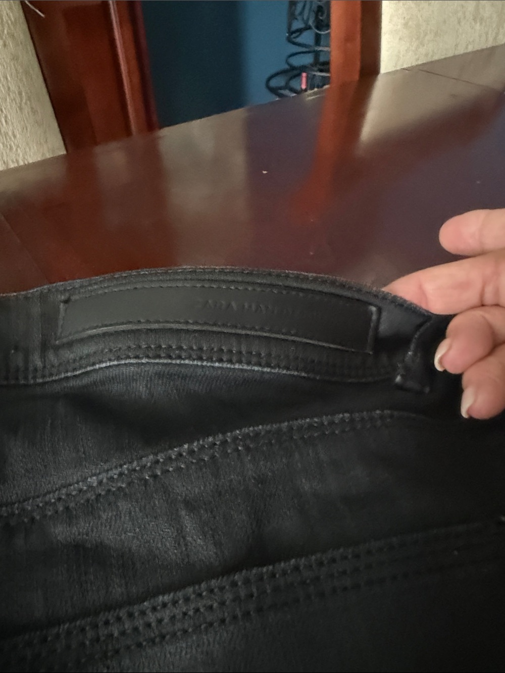 Zara black men’s slim jeans.